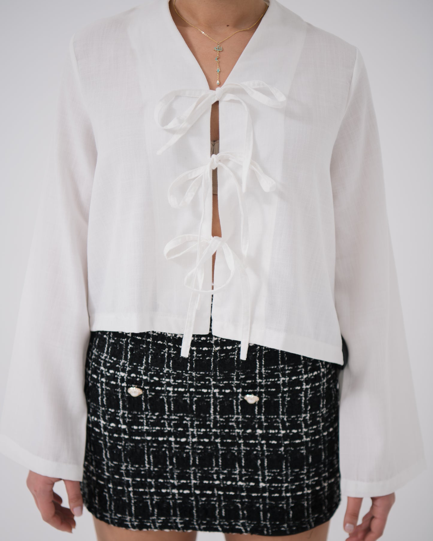 Aria white linen blouse