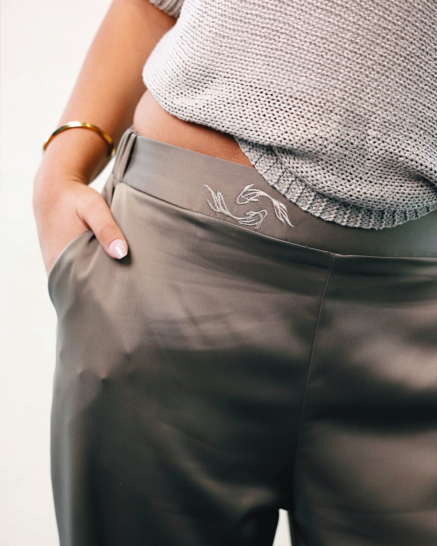 Smoky Q Pants